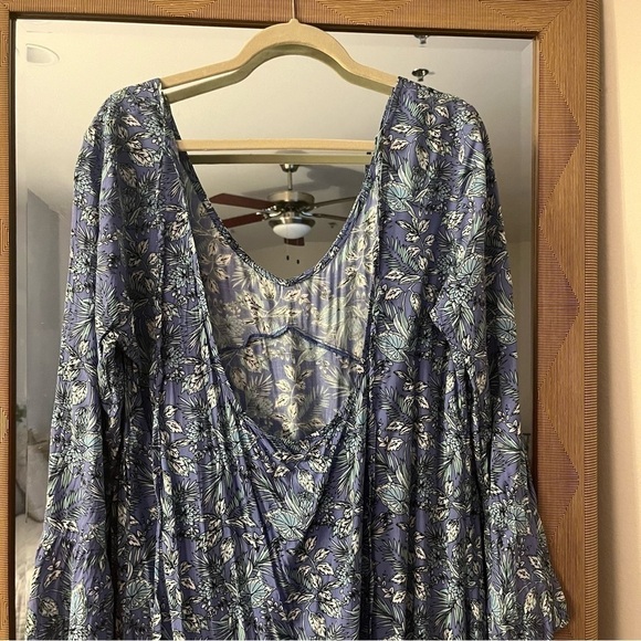 Miss Komo’do Blue Tropical Print Maxi Dress Ruffled Hem Flare Sleeves Sz L/XL - Picture 12 of 12